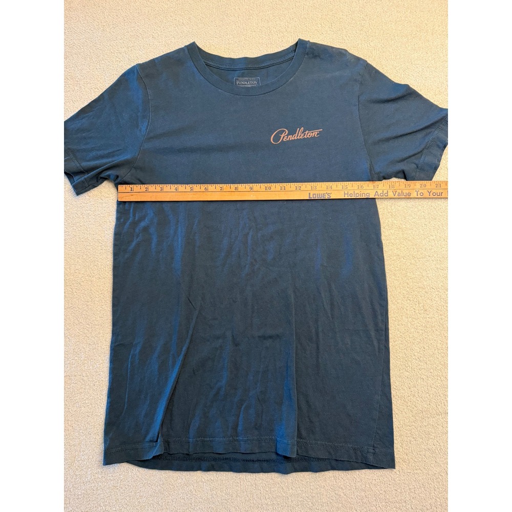 Pendleton Mens Graphic T-Shirt Medium Gray Blue Southwestern Logo Short Sleeve
